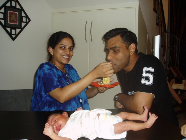 Mummy!! I also want!!